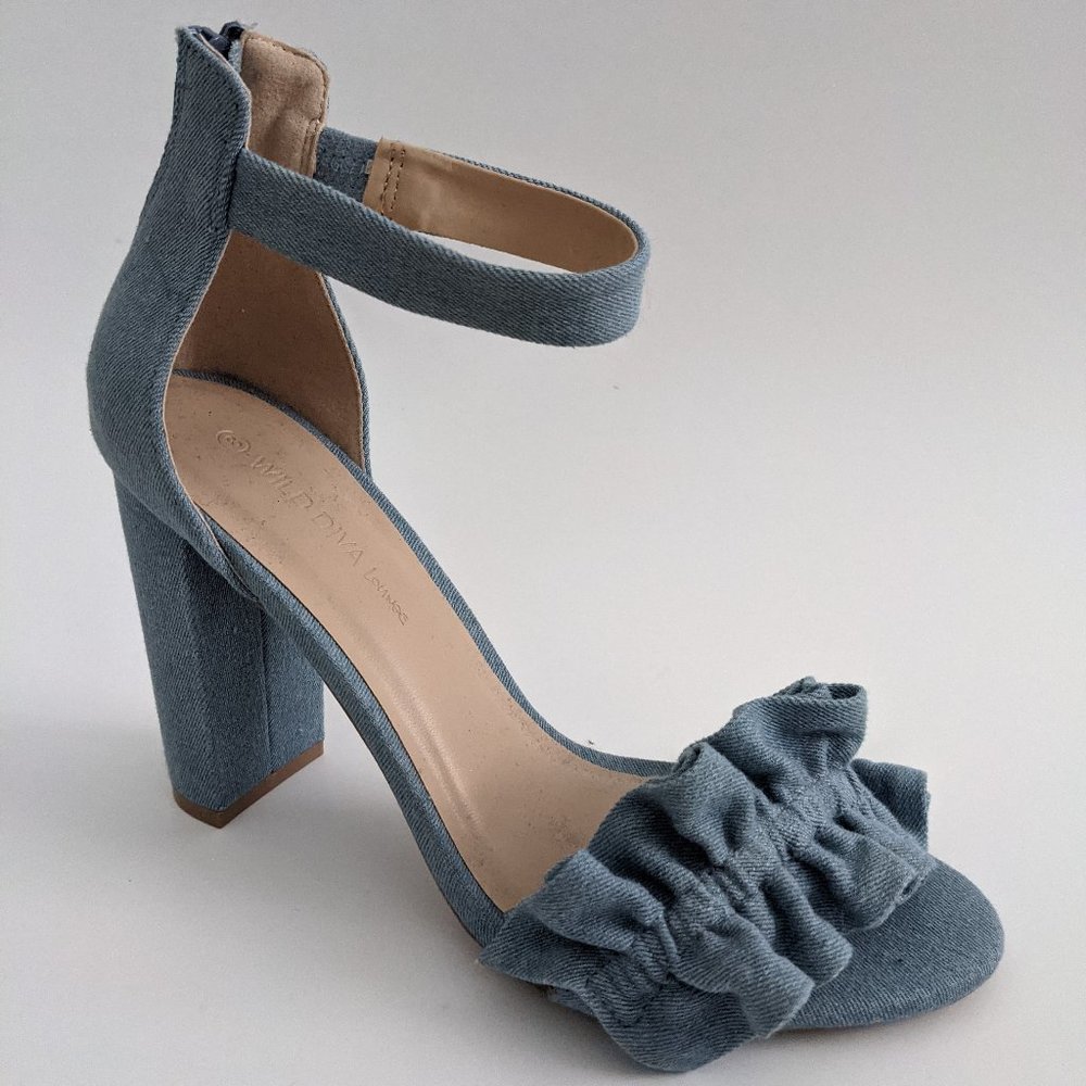Wild Diva Denim Ruffle Heels Size 8 NWOT